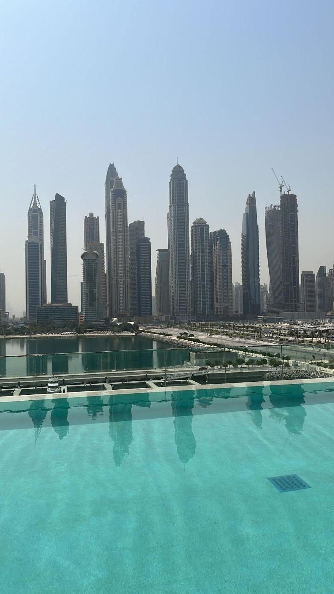 Silkhaus Palm View 1Bdr With Private Beach In Emaar Beachfront Dubai Esterno foto