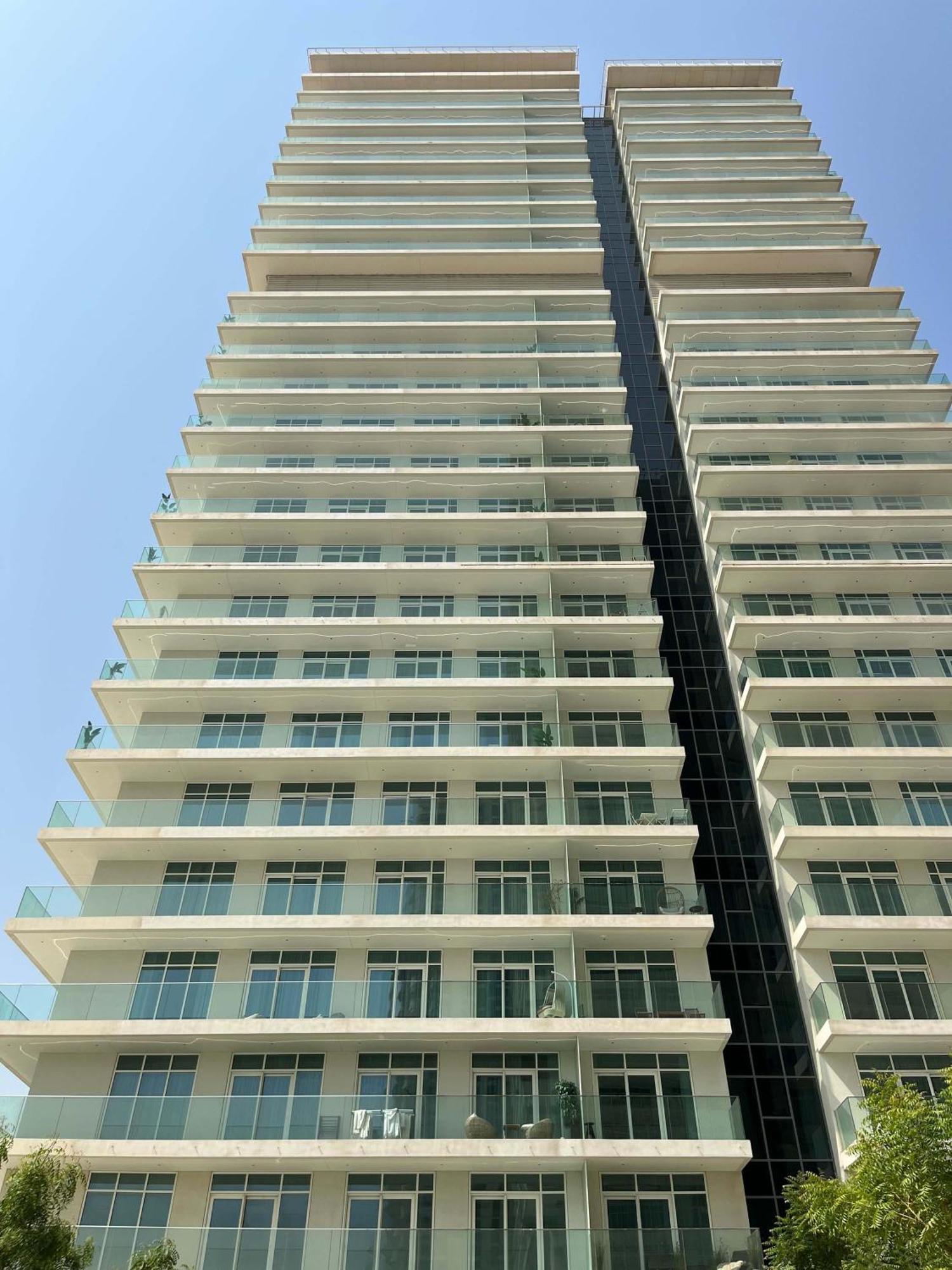 Silkhaus Palm View 1Bdr With Private Beach In Emaar Beachfront Dubai Esterno foto